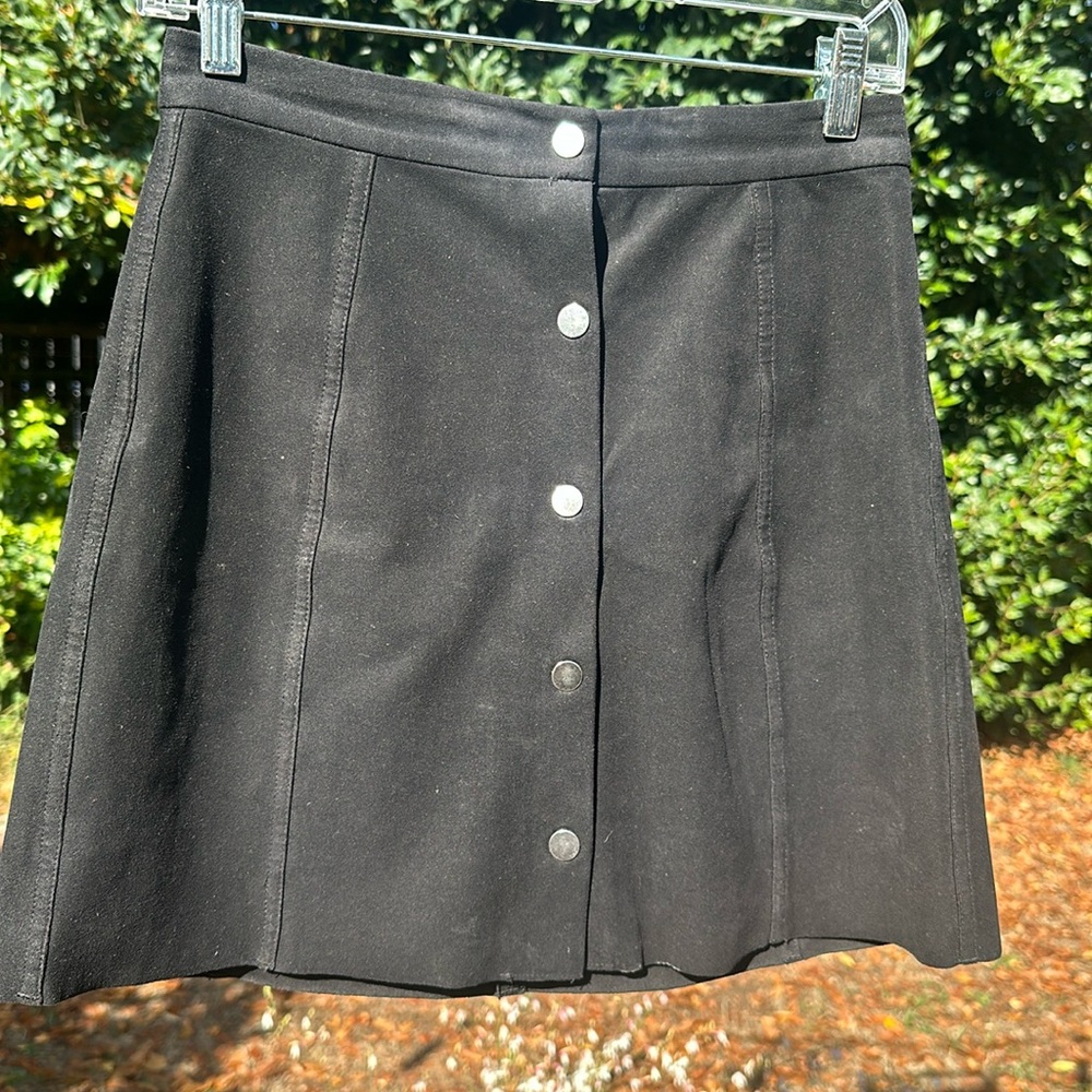 Wilfred Button Up Mini Skirt Sz 4 Faux Suede
